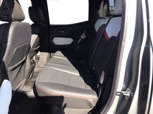 Used 2024 GMC Canyon AT4X image 10