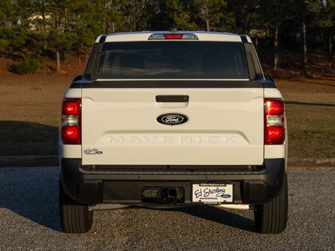 New 2025 Ford Maverick XL w/ 4K Tow Package image 5