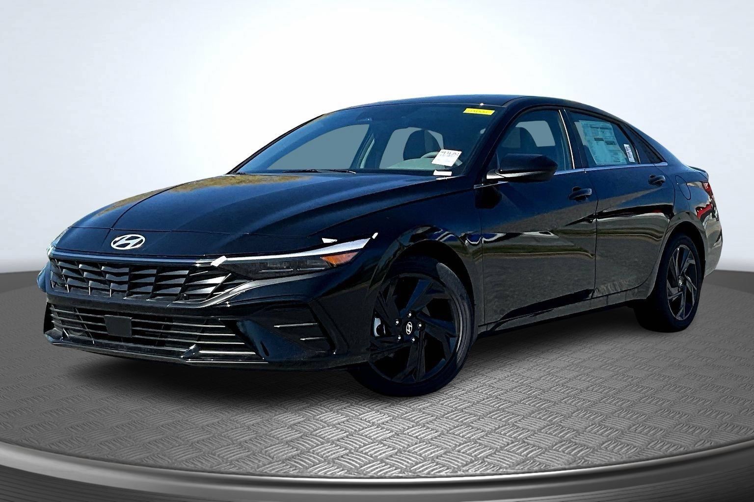 Used 2026 Hyundai Elantra SEL Sport Premium FWD image 1