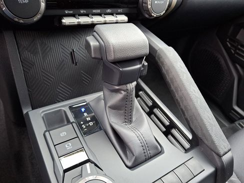 New 2026 Toyota Tacoma SR5 image 10