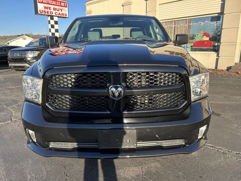 Used 2019 RAM 1500 Express image 2