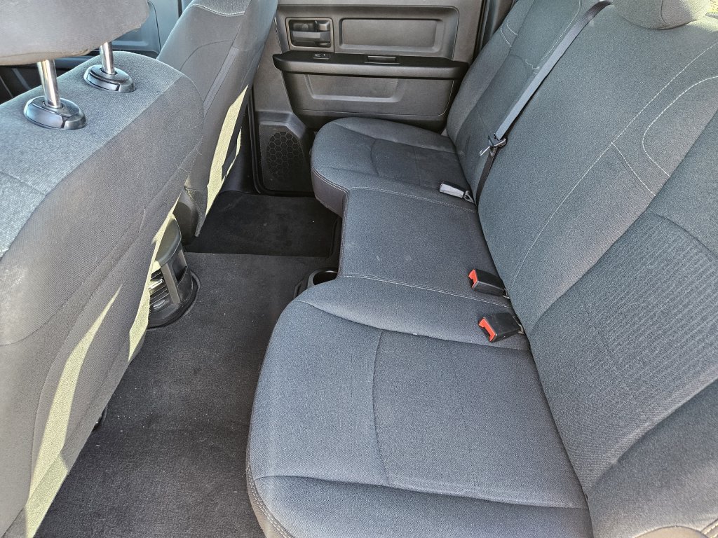 Used 2024 RAM 2500 Tradesman w/ Chrome Appearance Group AWD/4WD image 30