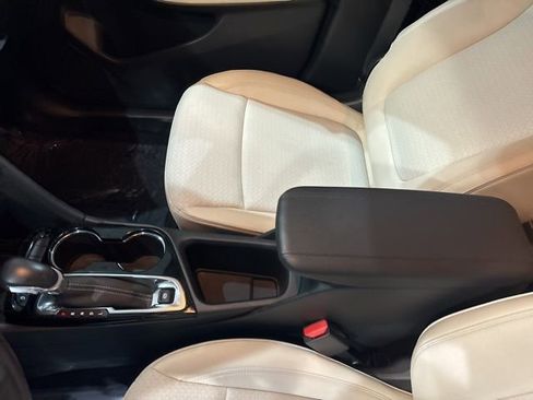 Used 2023 Buick Encore GX Preferred w/ Cold Weather Comfort Package image 26