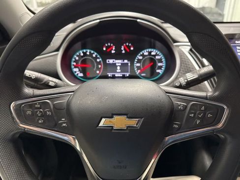 Used 2024 Chevrolet Malibu LT image 10