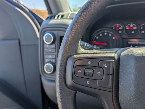 Used 2024 Chevrolet Silverado 2500 Custom AWD/4WD image 13