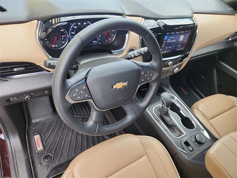 Certified 2023 Chevrolet Traverse Premier image 10