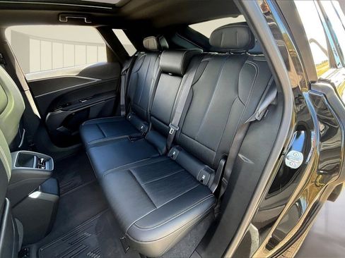 New 2025 Cadillac Lyriq Luxury image 10