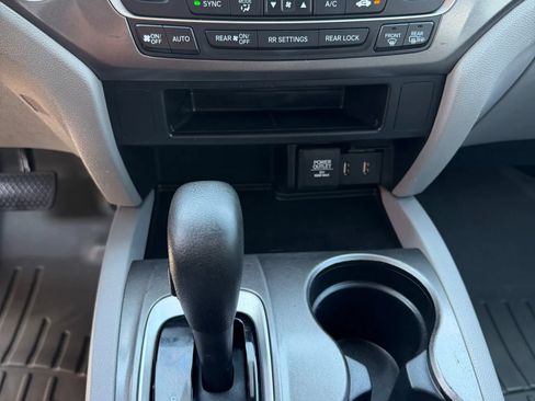 Used 2016 Honda Pilot EX image 27