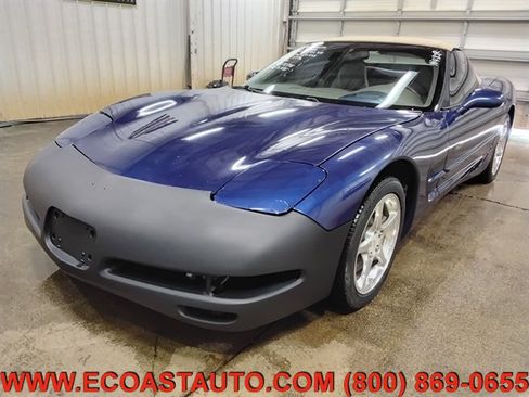 Used 2004 Chevrolet Corvette Convertible w/ Preferred Equipment Group RWD image 4