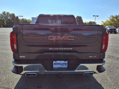 Used 2022 GMC Sierra 1500 SLT w/ SLT Premium Package image 11