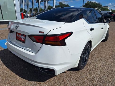 Certified 2024 Nissan Altima 2.5 SR FWD image 7