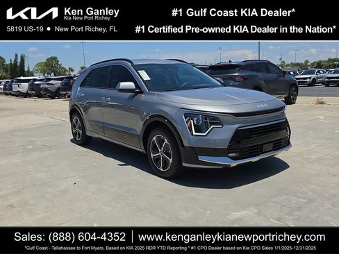 New 2026 Kia Niro FWD image 1