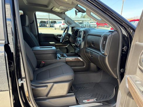 Used 2022 Chevrolet Silverado 1500 LT Trail Boss w/ Bed Protection Package image 21