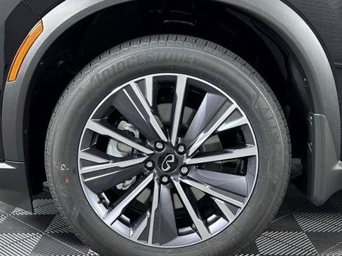 Certified 2026 INFINITI QX60 Luxe w/ Cargo Package image 12