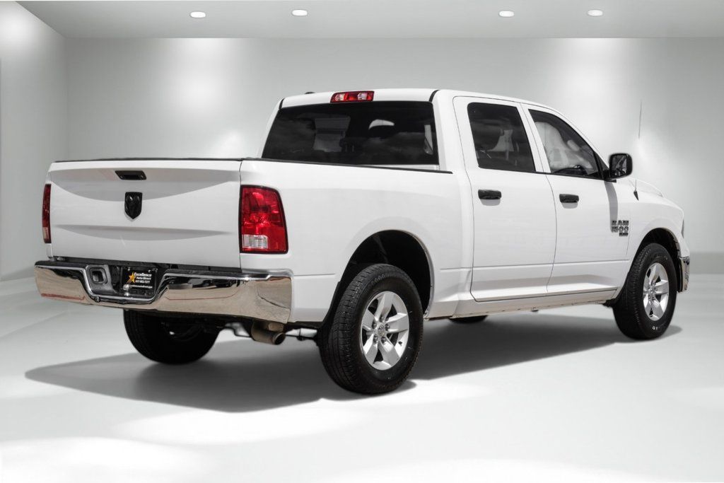 Used 2022 RAM 1500 Classic SLT RWD image 6