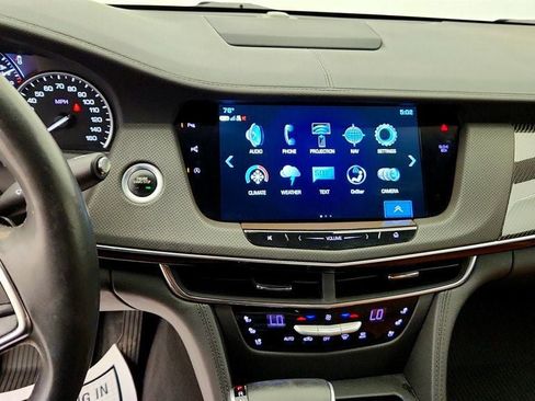 Used 2018 Cadillac CT6 Luxury AWD/4WD image 17