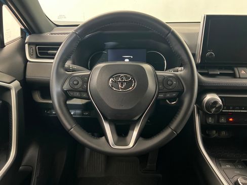 Certified 2025 Toyota RAV4 SE w/ Convenience Package AWD/4WD image 13