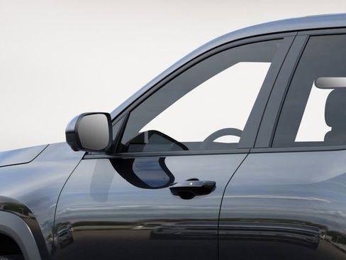 New 2026 Chevrolet Equinox LT w/ Safety and Technology Package image 12