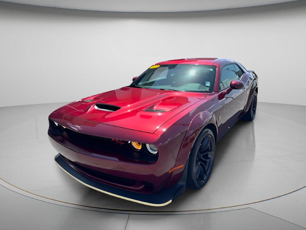 Used 2022 Dodge Challenger R/T Scat Pack RWD image 3