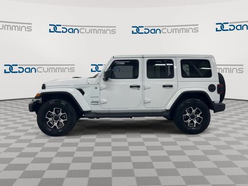 Used 2021 Jeep Wrangler Unlimited Sahara AWD/4WD image 5