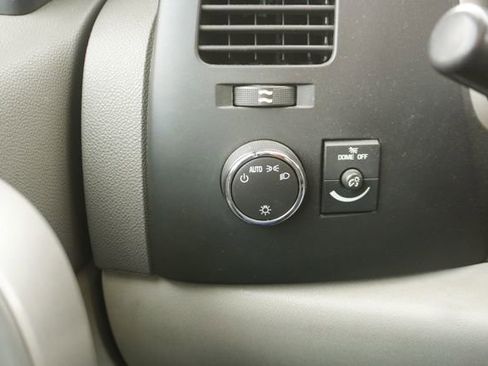 Used 2010 GMC Sierra 1500 SLE image 18