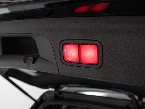 Used 2021 Mercedes-Benz GLE 350 4MATIC image 41