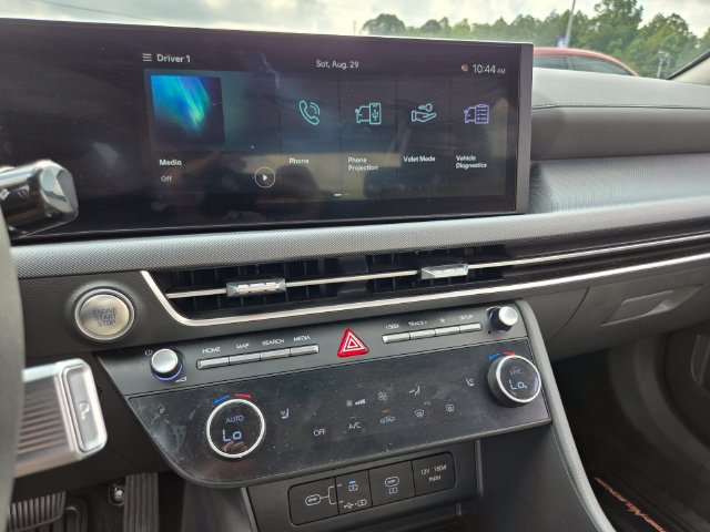 Used 2025 Hyundai Sonata SEL FWD image 25