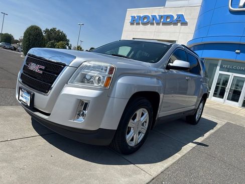 Used 2015 GMC Terrain SLE AWD/4WD image 15