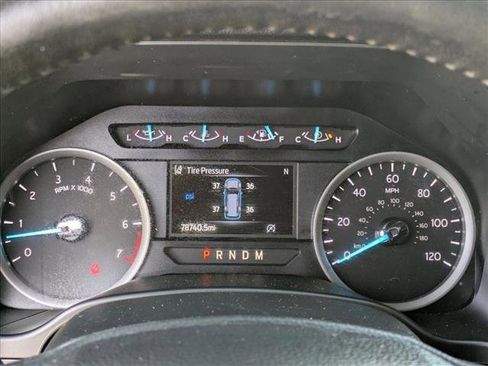 Used 2020 Ford Expedition XLT image 11