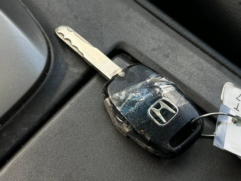 Used 2011 Honda Accord EX-L image 26