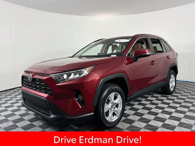 Certified 2019 Toyota RAV4 XLE w/ Convenience Package FWD image 3