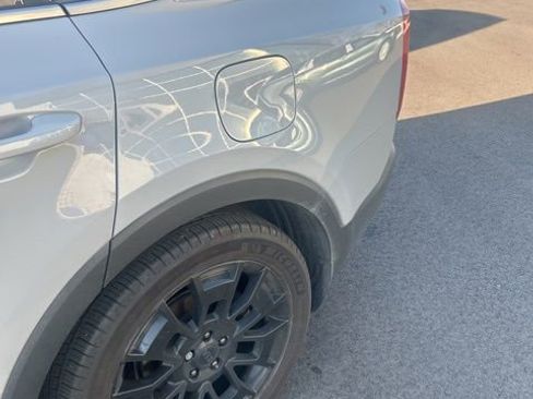 Used 2021 Kia Telluride SX w/ SX Prestige Package image 4