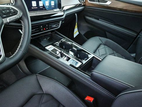 New 2026 Volkswagen Atlas SE image 33