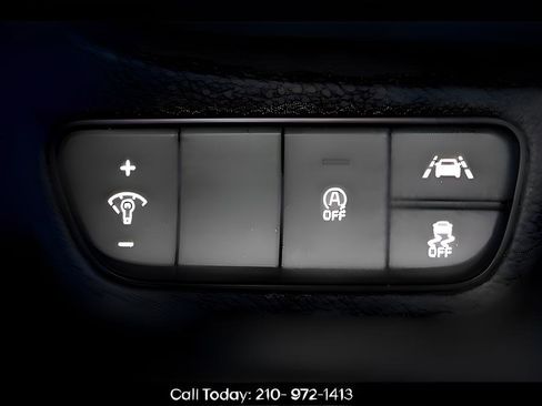 Used 2023 Kia Seltos S w/ Navigation Package FWD image 13