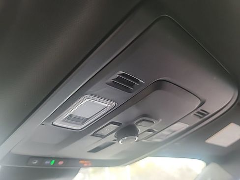 Certified 2025 GMC Yukon Denali image 22