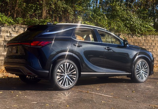New 2026 Lexus RX 350 Premium Plus w/ Convenience Package AWD/4WD image 4