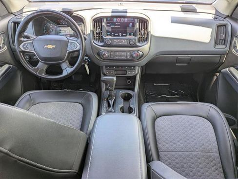 Used 2017 Chevrolet Colorado Z71 AWD/4WD image 17