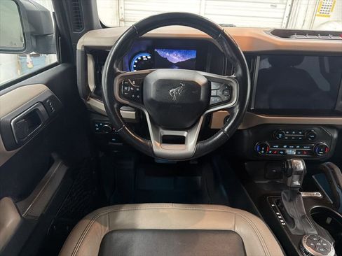 Used 2022 Ford Bronco Wildtrak image 19
