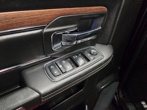 Used 2018 RAM 3500 Laramie w/ Convenience Group image 34