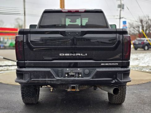 Used 2024 GMC Sierra 2500 Denali Ultimate w/ Max Trailering Package image 6