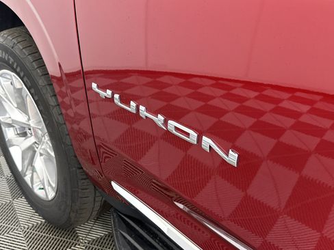 Certified 2023 GMC Yukon SLT w/ Max Trailering Package image 18