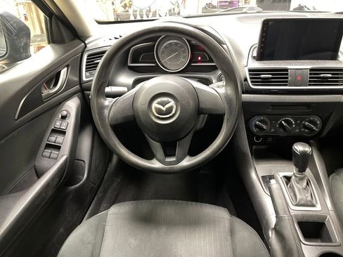 Used 2015 MAZDA MAZDA3 i SV image 16