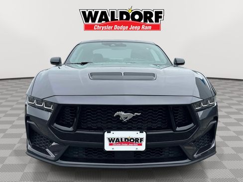 Used 2024 Ford Mustang GT Premium RWD image 2