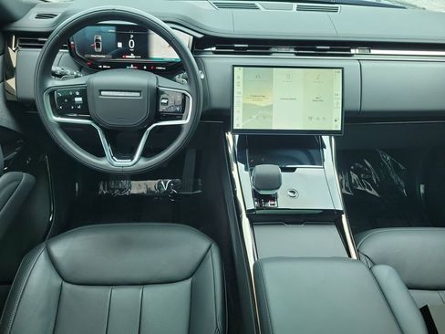 Certified 2025 Land Rover Range Rover Sport SE AWD/4WD image 18