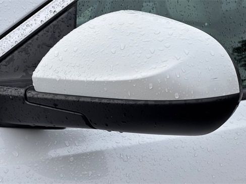 Used 2022 Buick Encore GX Preferred w/ Sport Touring Package image 51