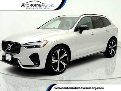 Used 2025 Volvo XC60 B5 Ultra w/ Climate Package