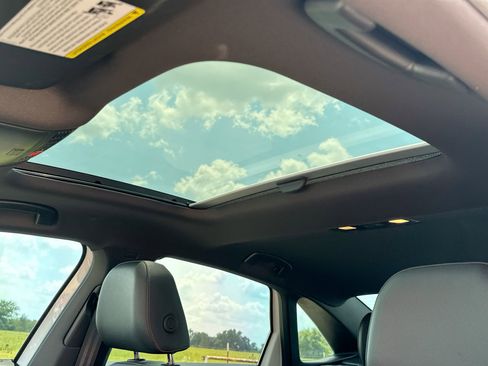 Used 2025 Volkswagen Jetta GLI Autobahn image 21