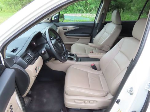 Used 2019 Honda Pilot EX-L image 26