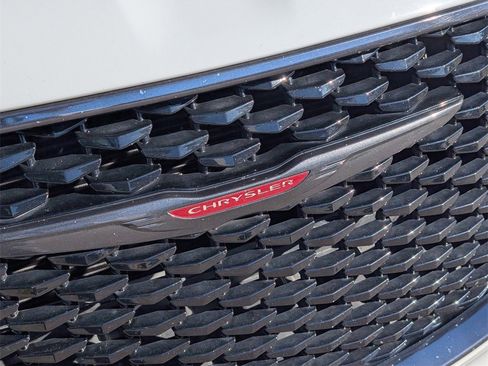 Used 2022 Chrysler 300 S image 26