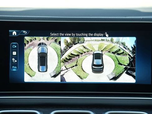 Certified 2026 Mercedes-Benz GLS 450 4MATIC image 31